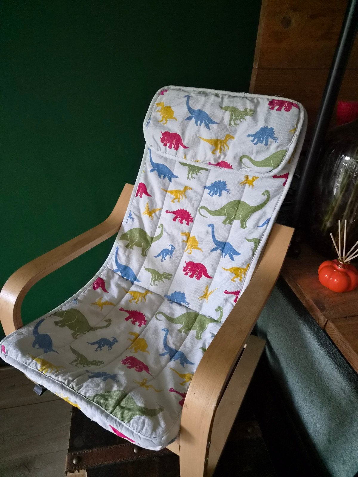 Kinderstoel met uitwasbare hoes - Dino print, Ophalen, Zo goed als nieuw, Overige typen
