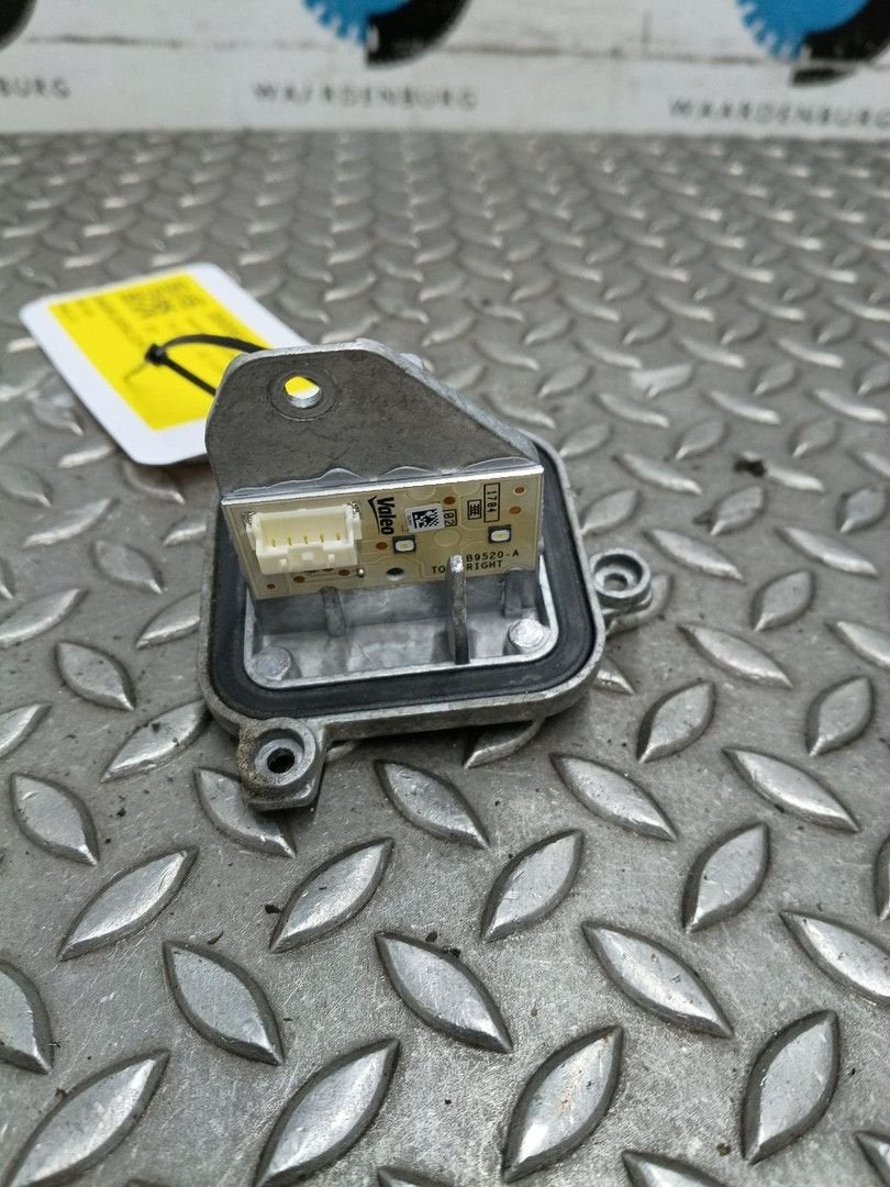 BMW X1 F48 sDrive18i High Exec.  DAGRIJVERLICHTING R 6311742