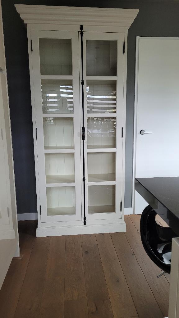 witte houten vitrine kast met glas, Huis en Inrichting, Kasten | Vitrinekasten, Ophalen, Met plank(en), Gebruikt, 200 cm of meer