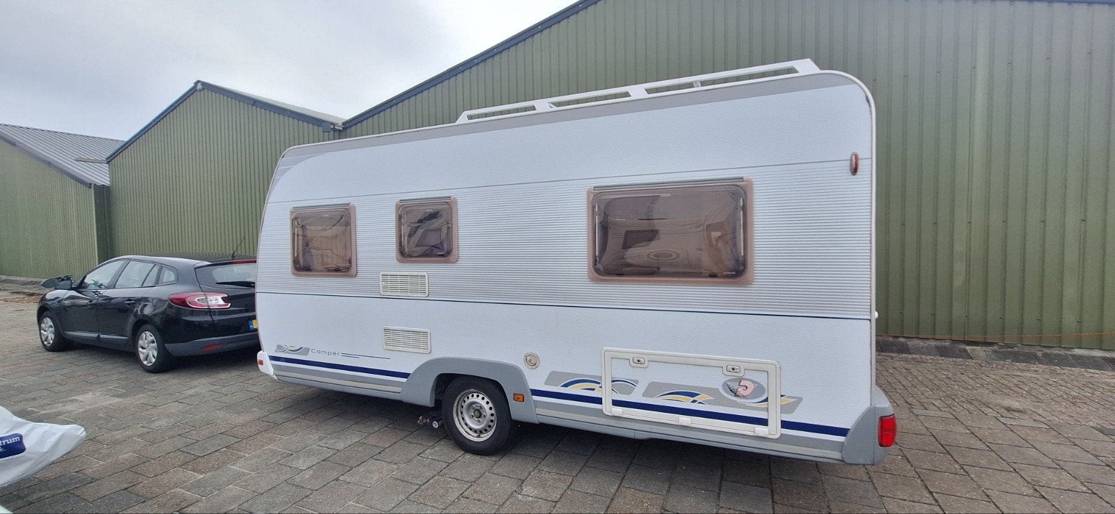 Dethleffs Camper 450 DB | BOVAG 2026 | Mover | Nieuwe luifel, Vast bed, Rondzit, Luifel, 750 - 1000 kg