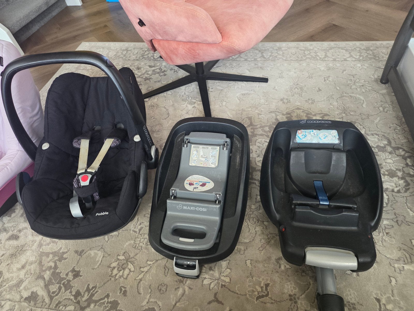 Maxi cosi Pebble met FamilieFix en EasyFix, Ophalen, Gebruikt, Maxi-Cosi
