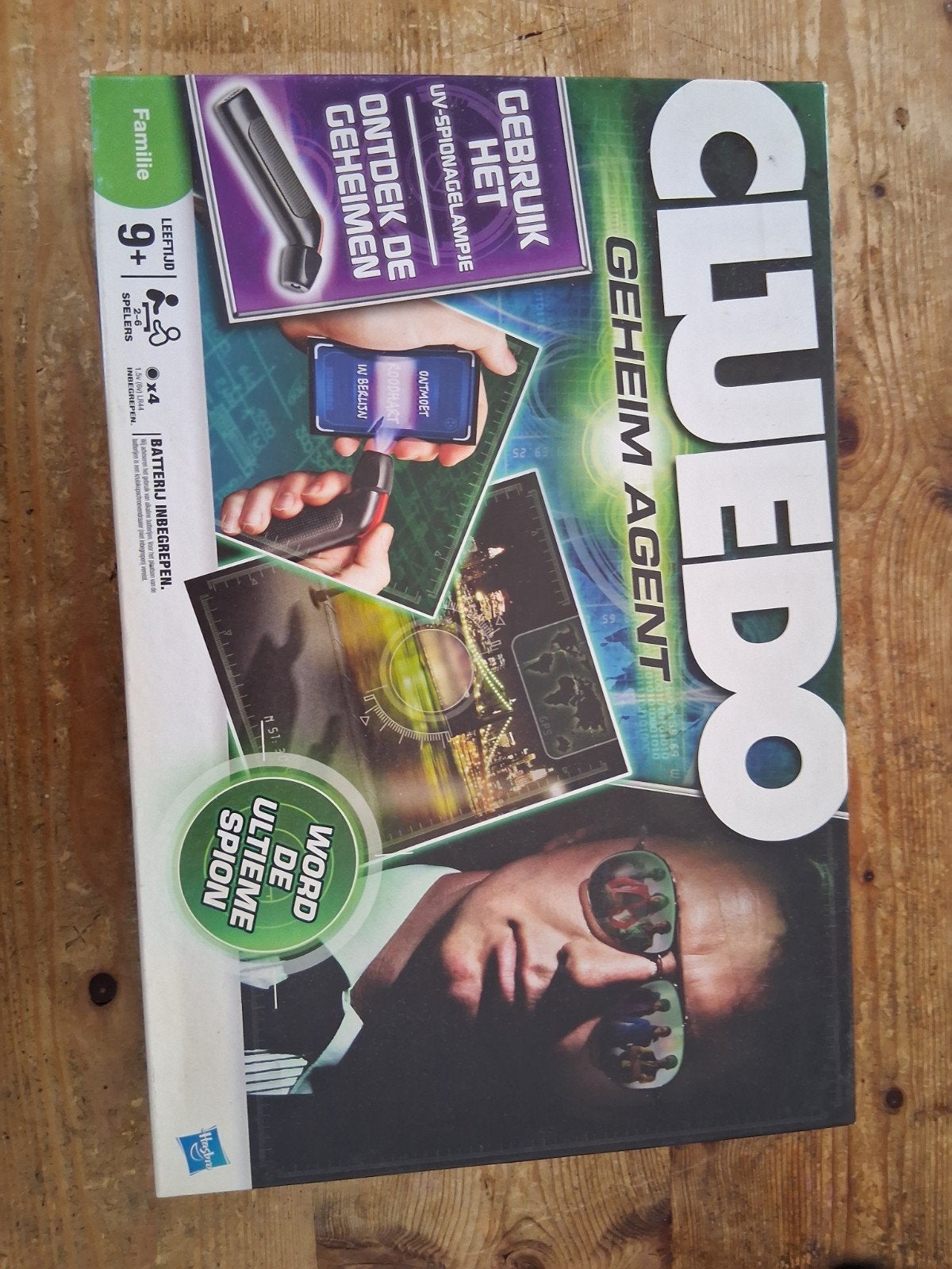 Cluedo Geheime Agent: Ontdek de Geheimen met UV-lamp, Een of twee spelers, Ophalen of Verzenden, Gebruikt, Hasbro