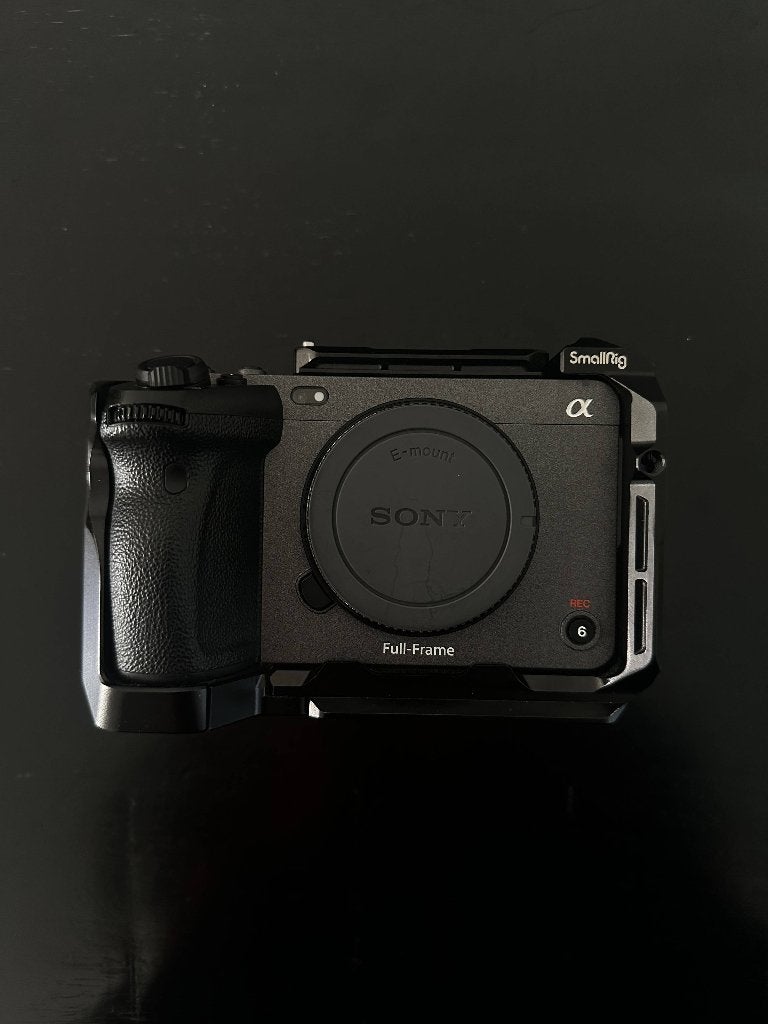 Sony FX3 Cinema Camera met Top Handle en SmallRig Cage, Audio, Tv en Foto, Videocamera's Digitaal, Overige soorten, Zo goed als nieuw