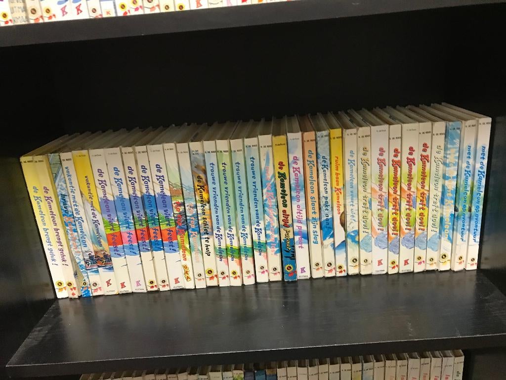 T.K. De Kameleon boeken in goede en nette staat Zie lijst, Ophalen of Verzenden, Gelezen, Fictie algemeen