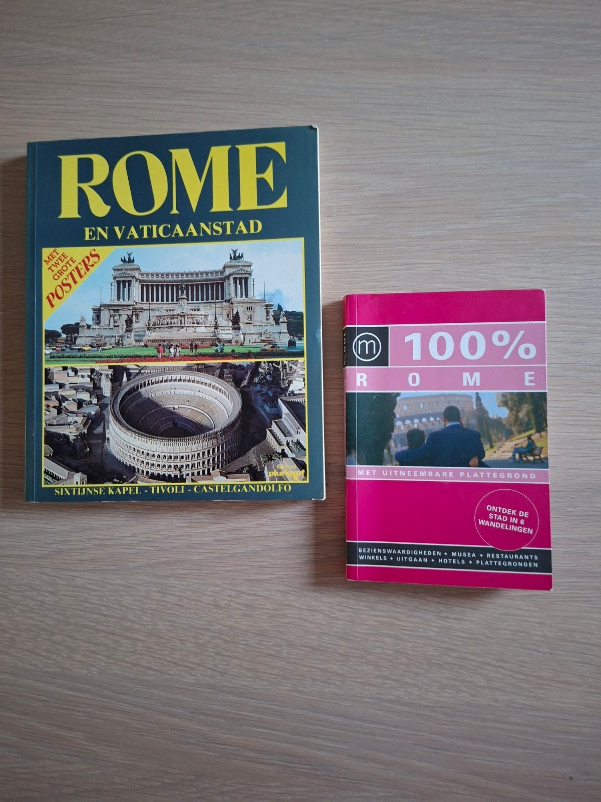 Reisgidsen Rome en Vaticaanstad (2 stuks), Europa, Ophalen of Verzenden, Reisgids of -boek, Gelezen
