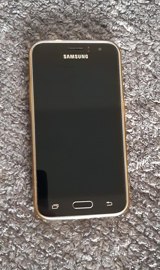 Samsung Galaxy J1 (SM-J120FN) - Instapmodel Smartphone, Telecommunicatie, Mobiele telefoons | Samsung, Gebruikt, Overige modellen