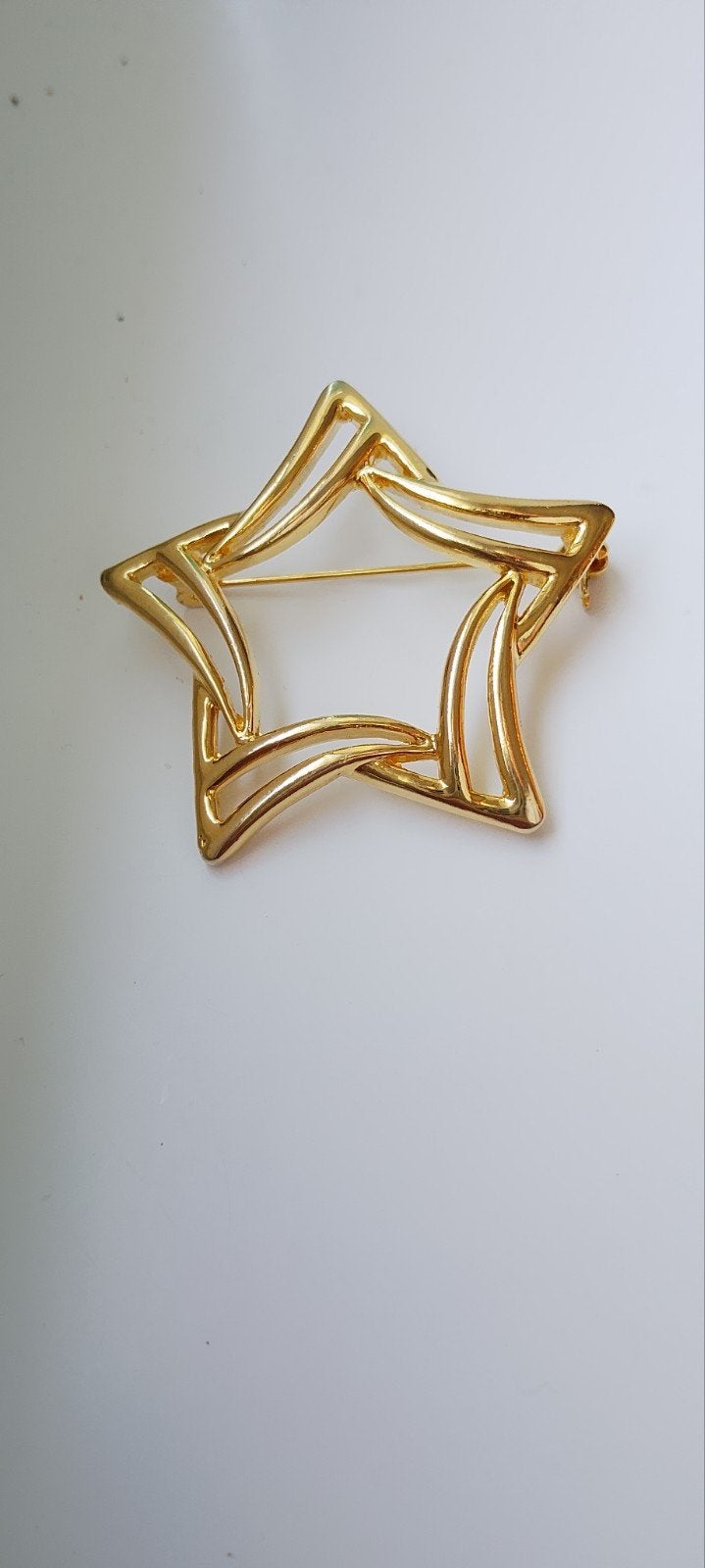 Vintage Sjaalspeld / Sjaalclip  Kroon Waaier Model Goudkleur, Sieraden, Tassen en Uiterlijk, Overige materialen, 4 tot 7 cm, Gebruikt