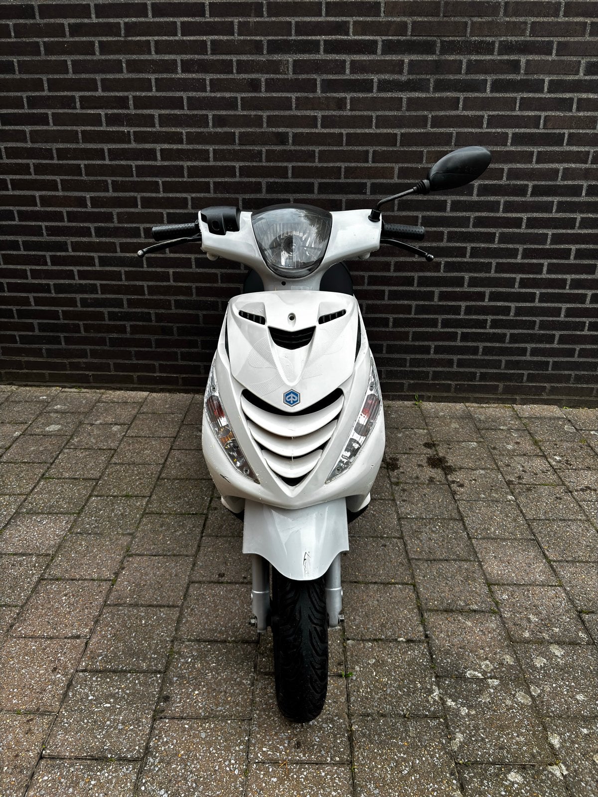 Piaggio Zip Scooter - Wit, Goed Onderhouden, Ophalen, Gebruikt, Maximaal 45 km/u, Zip