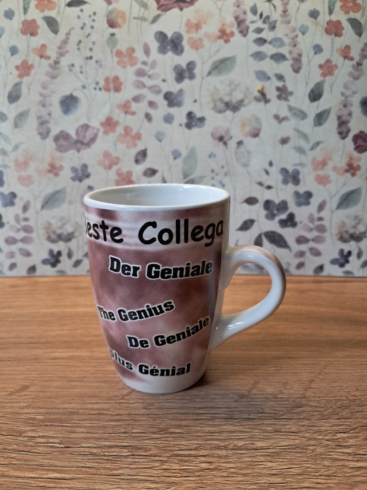 Gratis partij van 23 mokken 'Beste Collega', Ophalen, Zo goed als nieuw