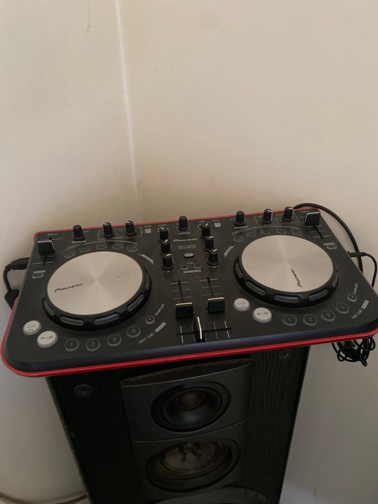 Pioneer DDJ-WeGO2 DJ Controller, Muziek en Instrumenten, Dj-sets en Draaitafels, Ophalen of Verzenden, Gebruikt, Dj-set, Pioneer