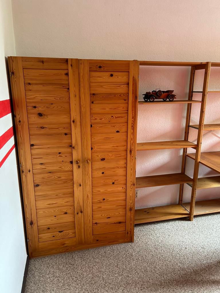 Schappenwand met grote kast, bureau en eenpersoons bed, Ophalen, Gebruikt, Eenpersoons