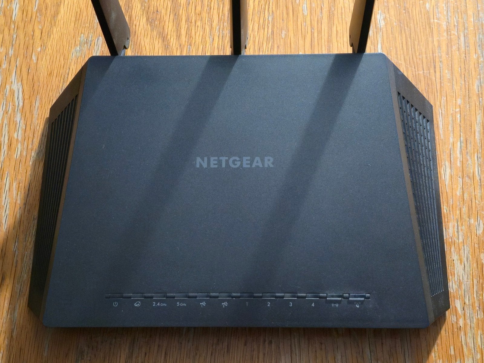 Netgear R7000 Nighthawk, Ophalen, Zo goed als nieuw, Netgear