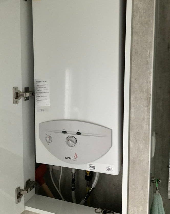 Nefit 2500 Geiser defect - gratis voor onderdelen, Gebruikt, Aardgas, Geiser, Ophalen of Verzenden