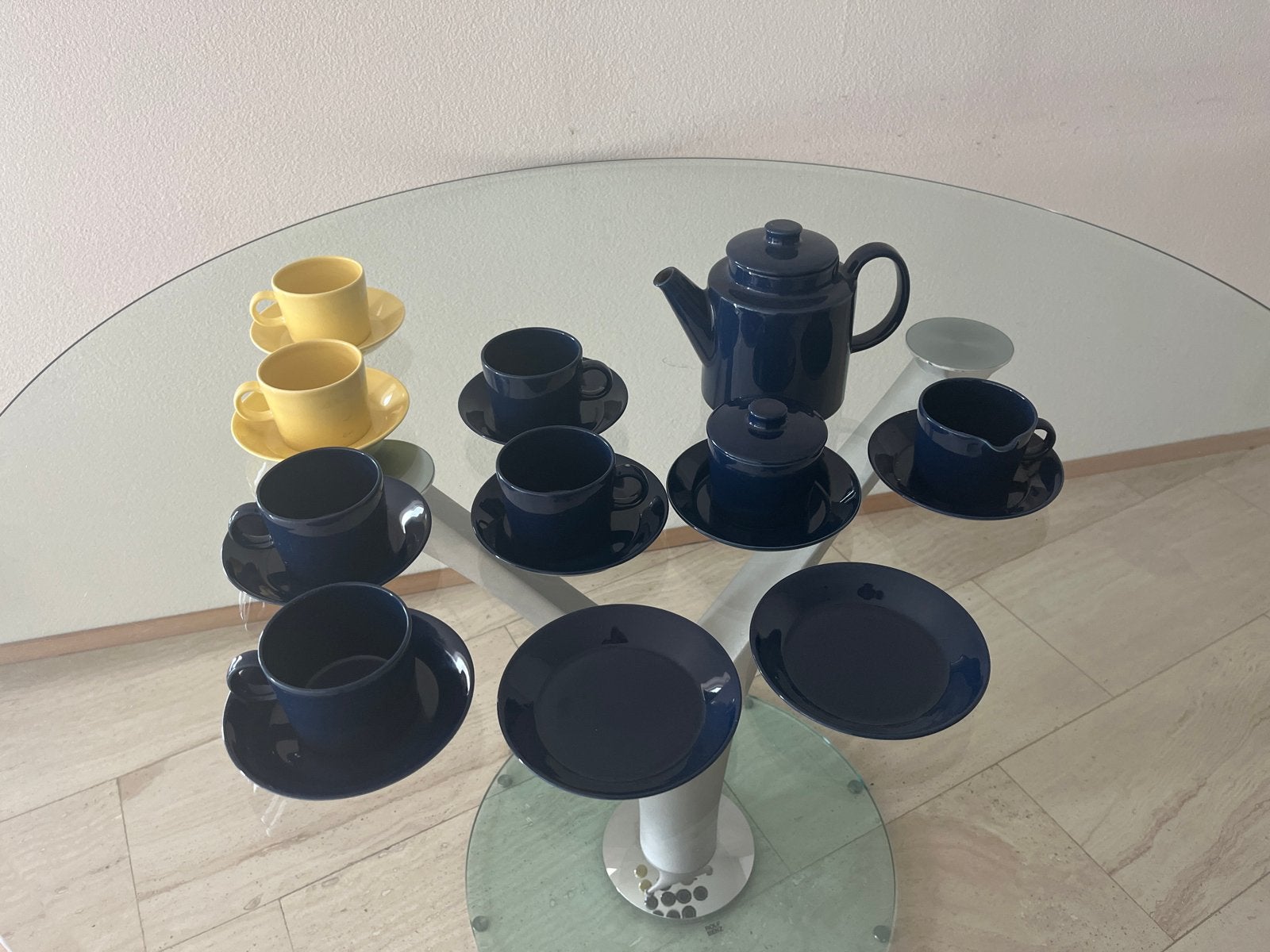 Arabia Teema Servies: Thee/Koffiepot, Melkkan, Suikerpot, 6, Ophalen, Keramiek, Modern, Compleet servies