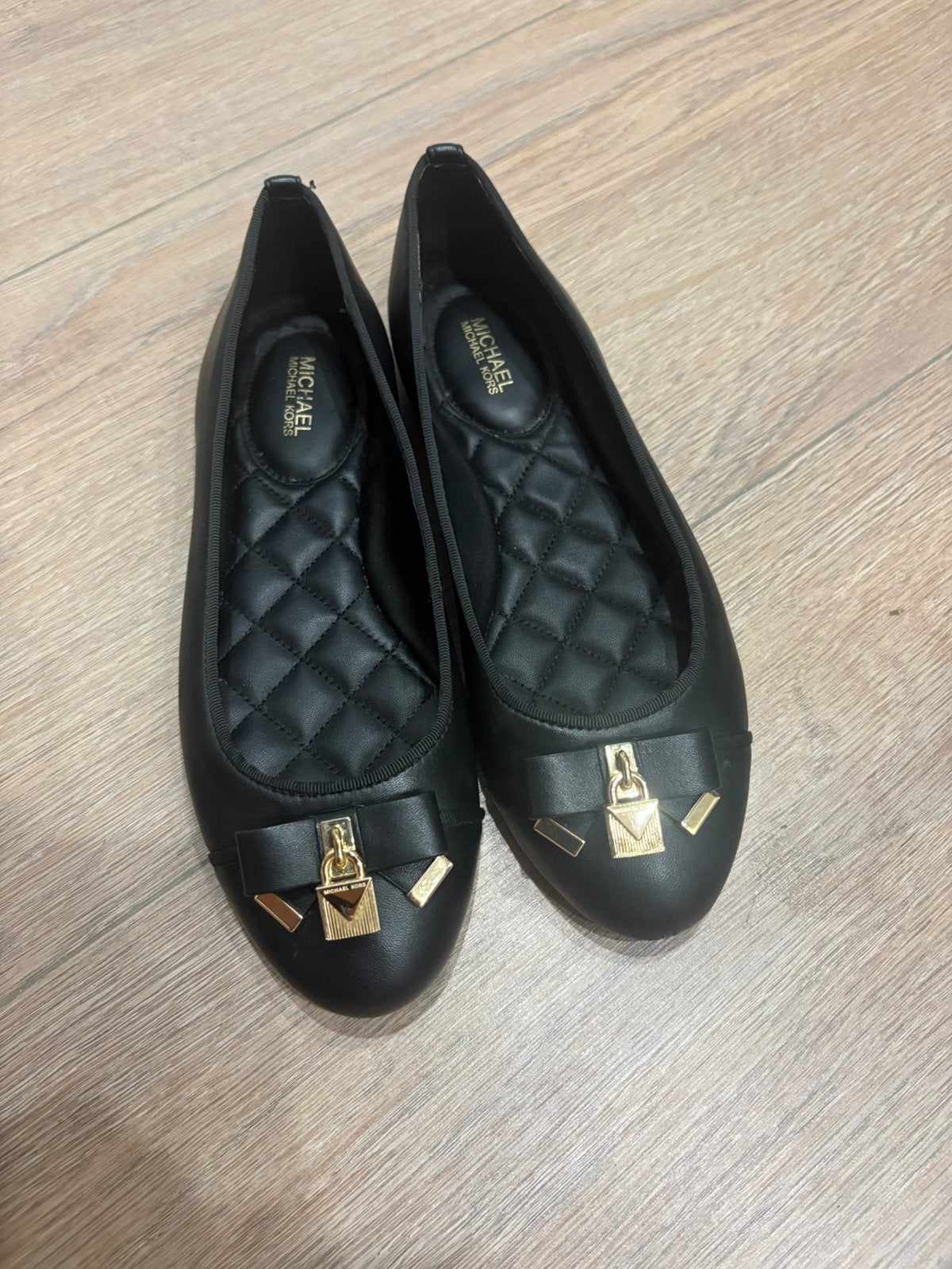 Micheal kors ballerina’s instappers 37, Kleding | Dames, Ophalen of Verzenden, Zo goed als nieuw, Zwart