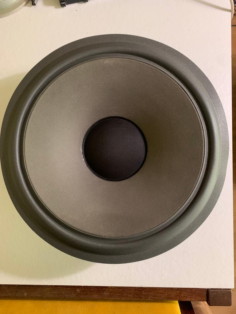 Tannoy HPD385 recone, Audio, Tv en Foto, Luidsprekers, Overige merken, Ophalen of Verzenden, Zo goed als nieuw, 120 watt of meer