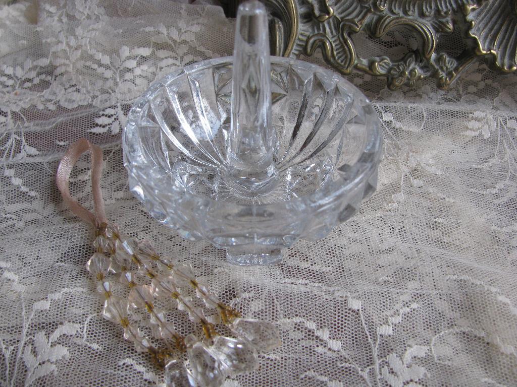 Brocante Oud Sieraden Schaaltje / Ring Houder van Glas, Antiek en Kunst, Curiosa en Brocante, Verzenden