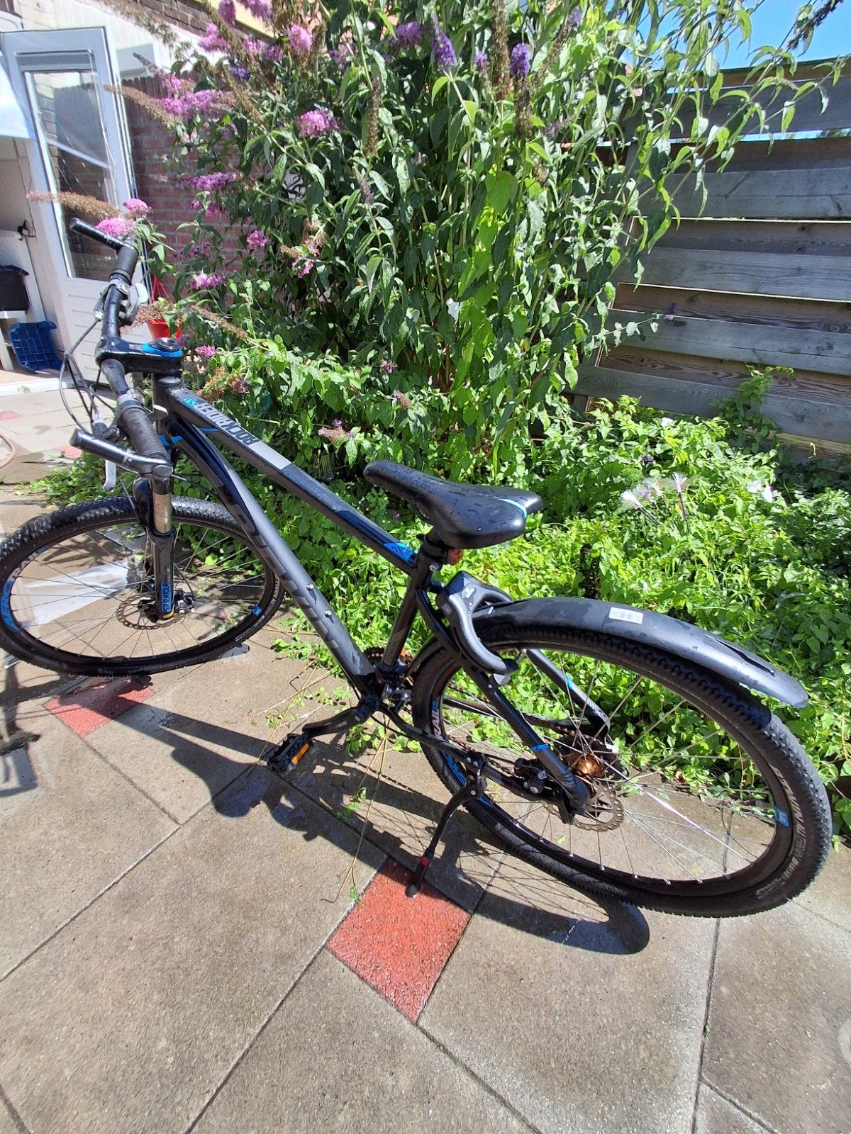 Rockrider Mountainbike Zwart/Blauw voor kinderen 10-13 jaar, Ophalen
