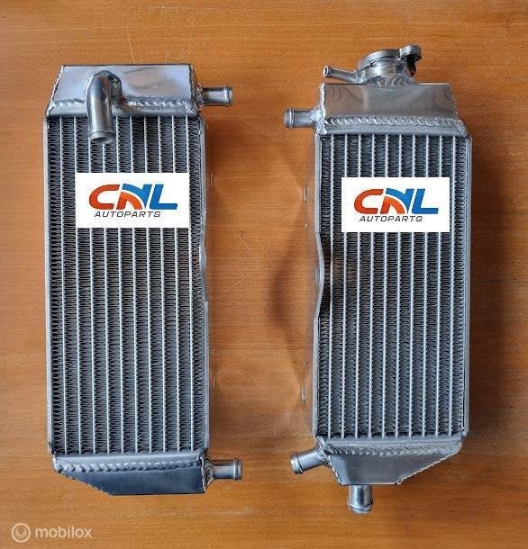 Radiateur + slangen YAMAHA YZ125 2005-2016 06 07 08 09 10 11, Motoren, Onderdelen | Yamaha, Nieuw, Ophalen of Verzenden