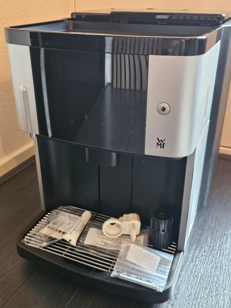 Koffieautomaat WMF 800 - defect, Ophalen, Koffiemachine, Niet werkend, 4 tot 10 kopjes