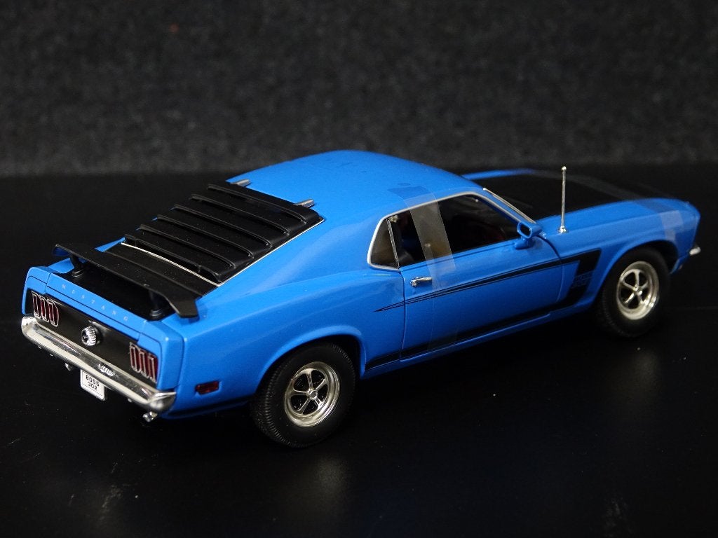 Welly Nex 1:18 1969 Ford Mustang Boss 302 blauw, Auto, Onbekend, Nieuw, Ophalen of Verzenden