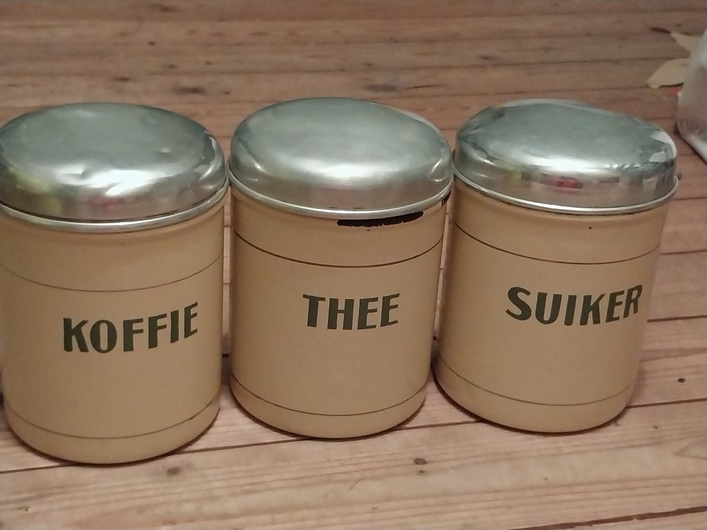 nostalgische emaille crème kleurig voorraad bussen K. T. S., Antiek en Kunst, Antiek | Emaille, Ophalen