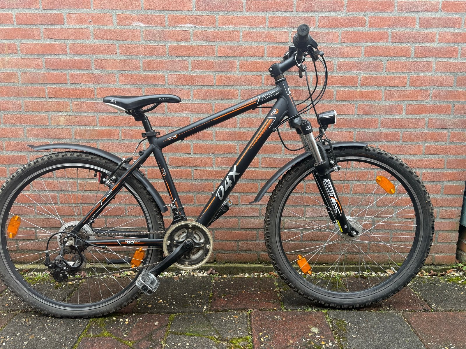 Decathlon D4X jongensfiets 26 inch, 21 versnellingen, Fietsen en Brommers, Fietsen | Heren | Herenfietsen, Gebruikt, Velgrem, Versnellingen