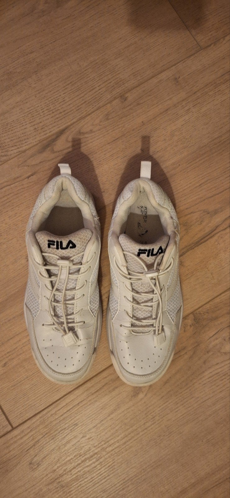 Witte Fila sneakers, maat 39, Ophalen of Verzenden, Gedragen, Wit, Sneakers of Gympen