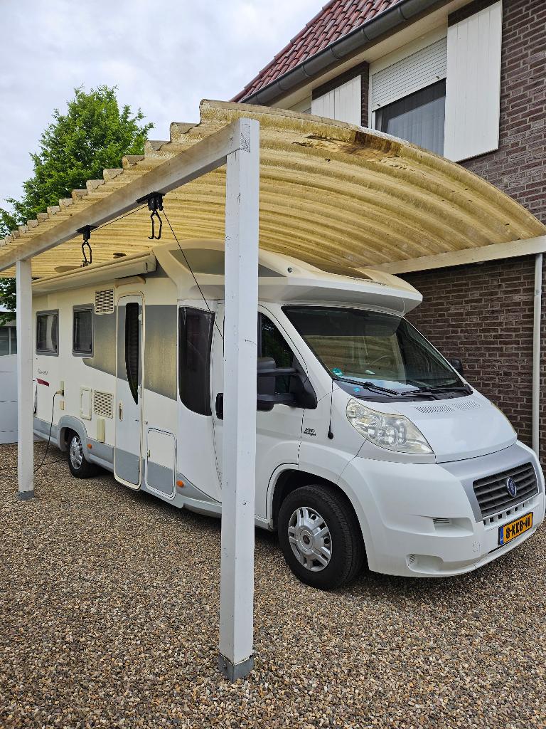 Camper Elnagh Prince 580L met queensbed, Overige merken, Ringverwarming, Fiat, Luifel