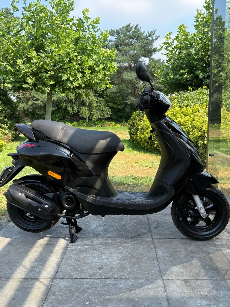 ⭐️Piaggio zip 4 takt 2019 1e eigenaar glans zwart Sp Line⭐️, Niet ingevuld, Niet ingevuld, Niet ingevuld