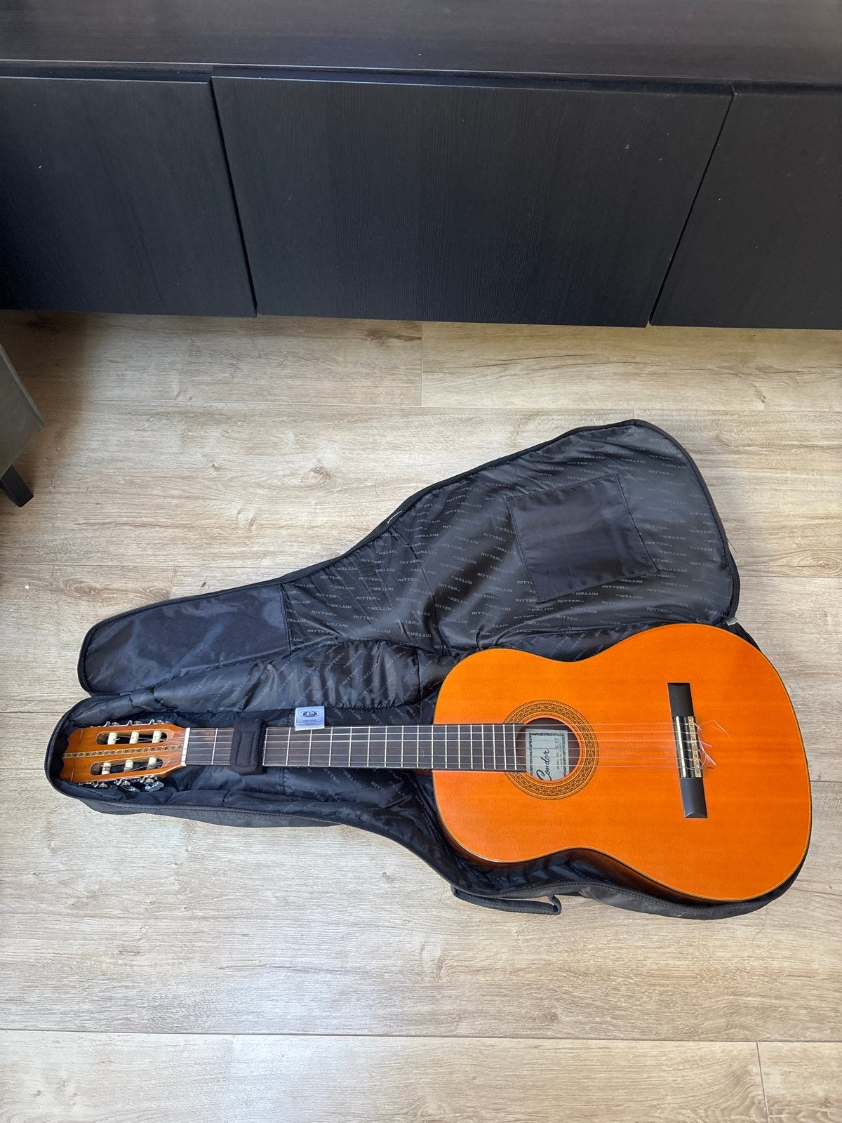 Klassieke gitaar met hoes - Zo goed als nieuw, Ophalen, Zo goed als nieuw, Klassieke of Spaanse gitaar, Met koffer