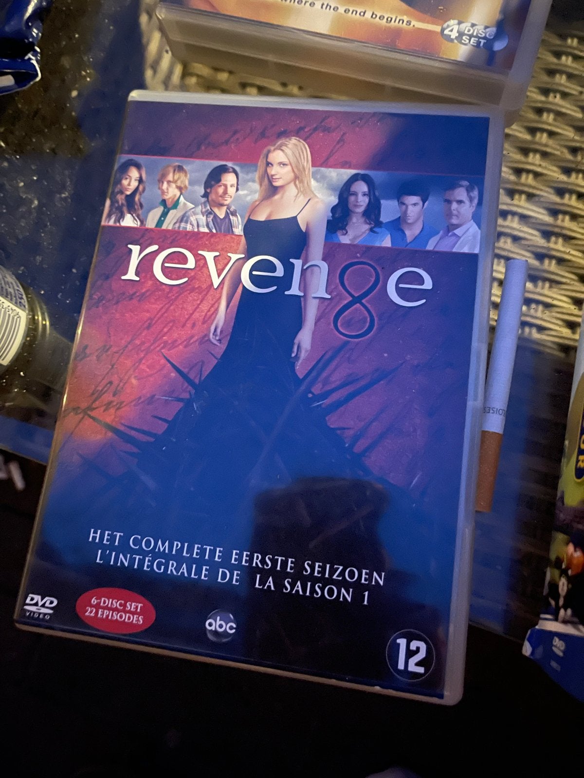 Revenge - Het complete eerste seizoen (DVD), Cd's en Dvd's, Dvd's | Tv en Series, Engels, Seizoen 1, Nederlands, Drama