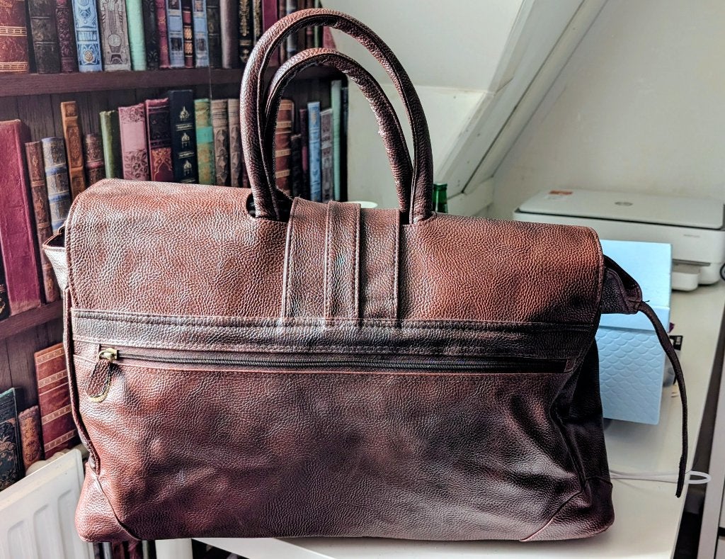Leather duffle bag, Gebruikt, 20 tot 30 cm, Bruin, Minder dan 35 cm