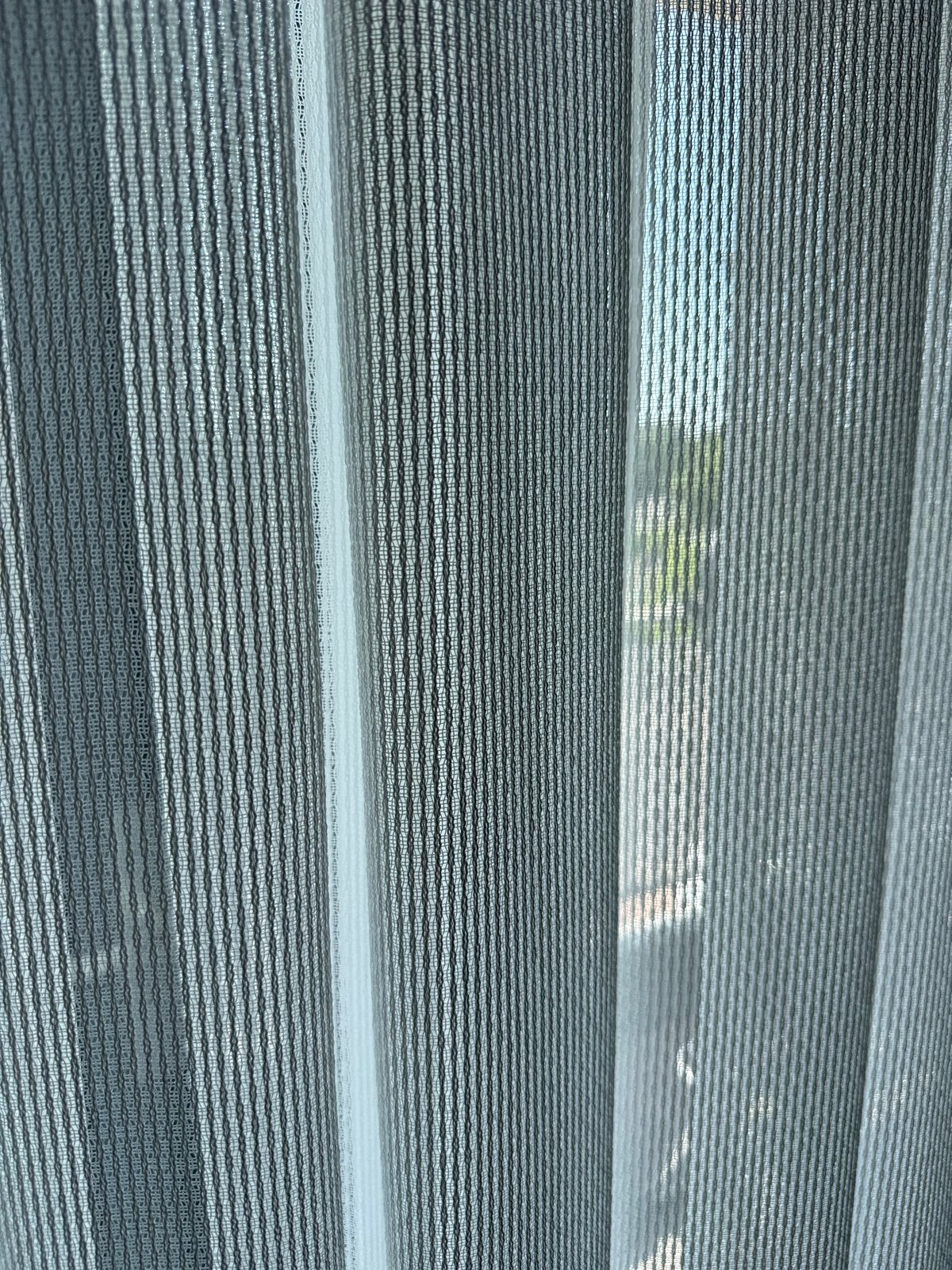 Glanzend wit gordijn, zware stof, 475x245 cm, Huis en Inrichting, Stoffering | Gordijnen en Lamellen, Ophalen, Gebruikt, 200 cm of meer