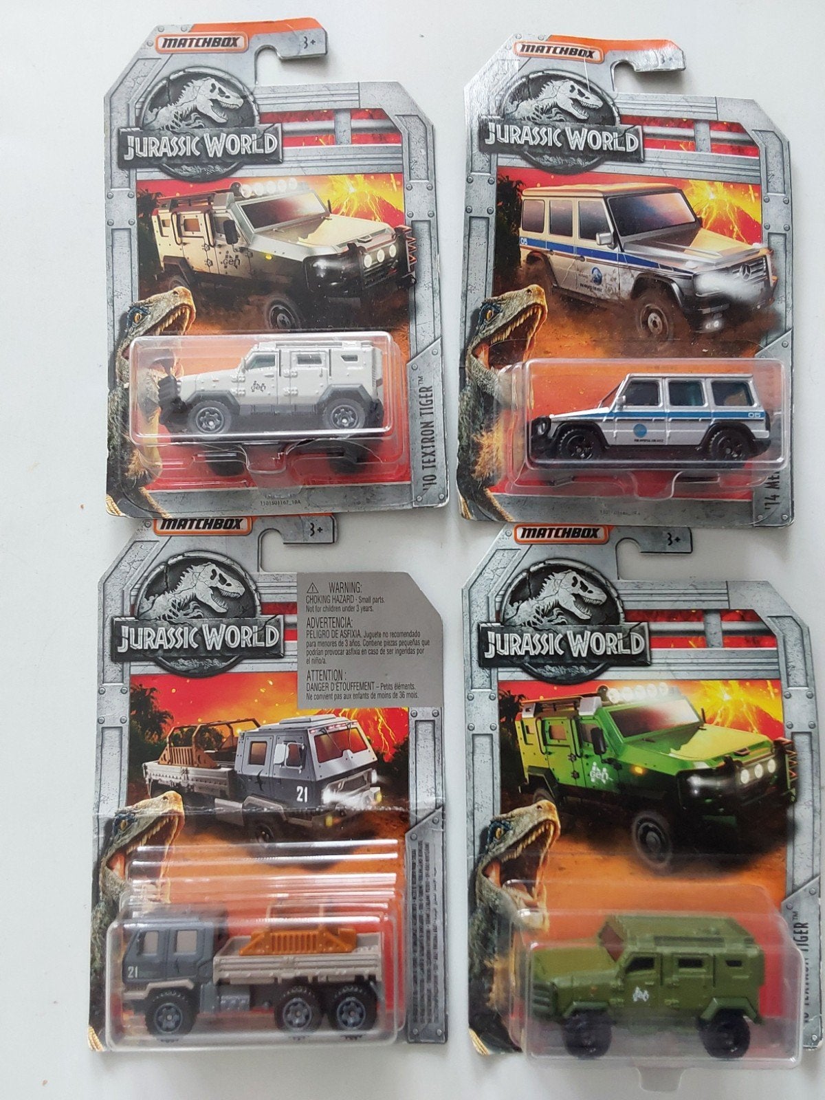Matchbox autootjes Jurassic World 🦖4 stuks 🆕️ ( in seal ), Ophalen of Verzenden, Nieuw, Auto
