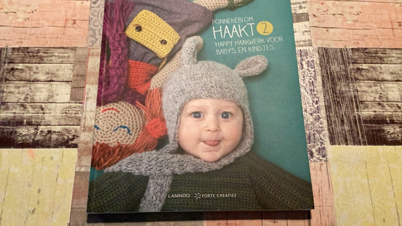 Ponnekeblom Haakt 2: Happy haakwerk voor baby's en kindjes, Ophalen of Verzenden, Zo goed als nieuw