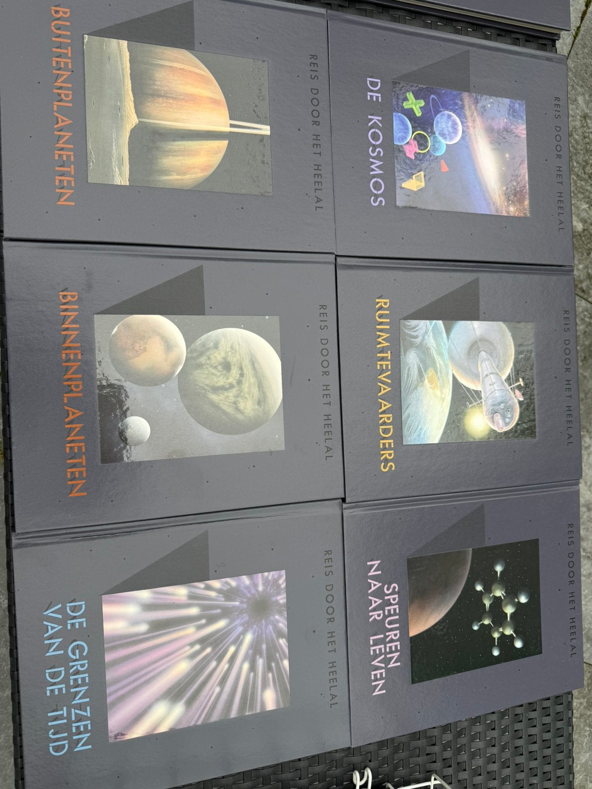 Time Lie series boeken: Reis door het Heelal, Ophalen, Zo goed als nieuw, Natuurwetenschap