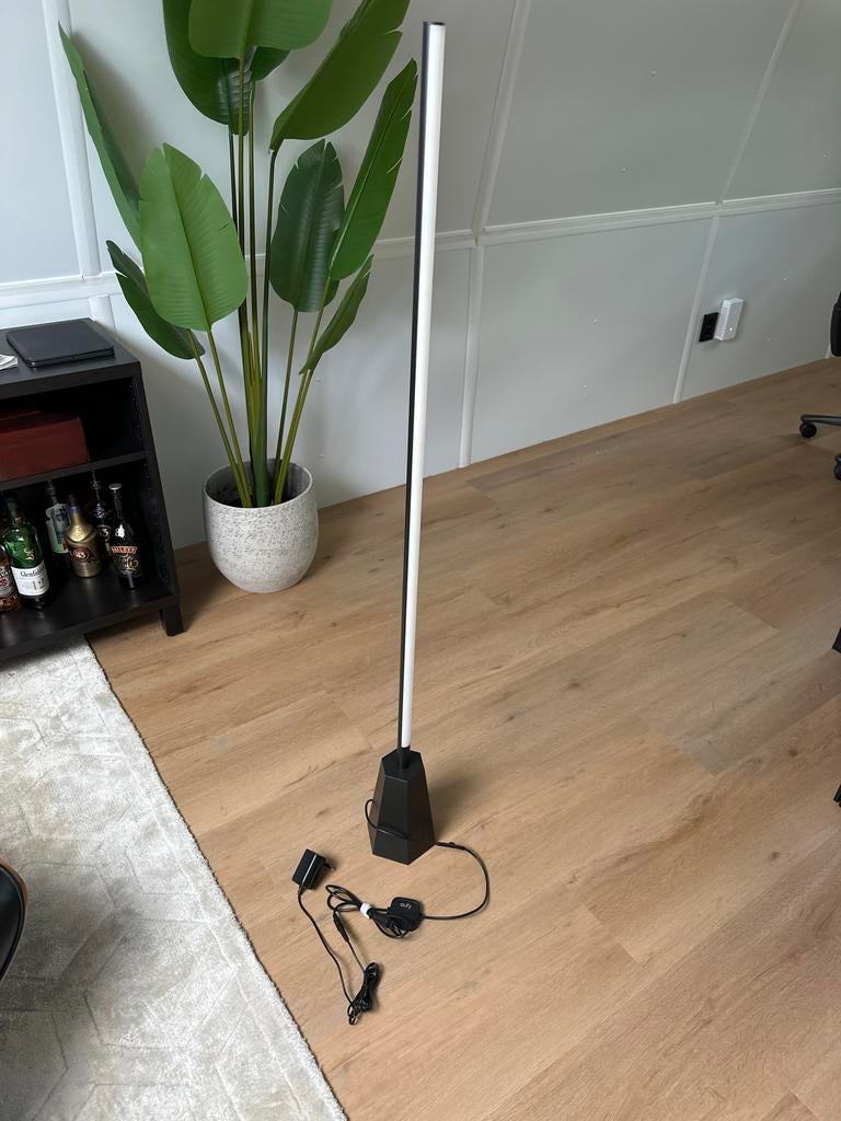 Eufy Binnenverlichting Vloerlamp / floorlamp E10, Ophalen, Nieuw, Kunststof, 150 tot 200 cm