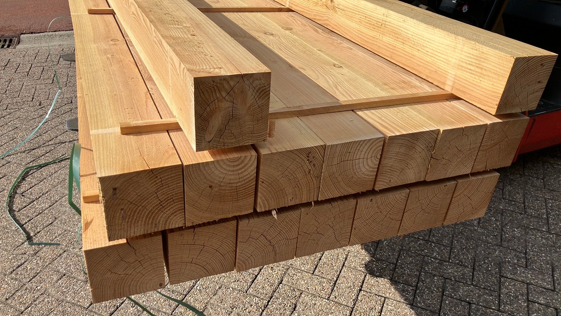 Douglas 15x15 palen, Ophalen, Zo goed als nieuw, 250 cm of meer, Balken