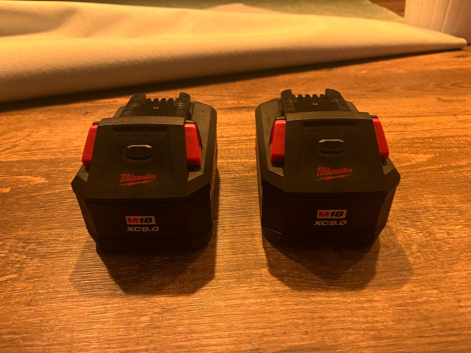 Milwaukee M18 XC8.0 Accu's (Set van 2), Doe-het-zelf en Verbouw, Gereedschap | Overige machines, Ophalen of Verzenden, Nieuw