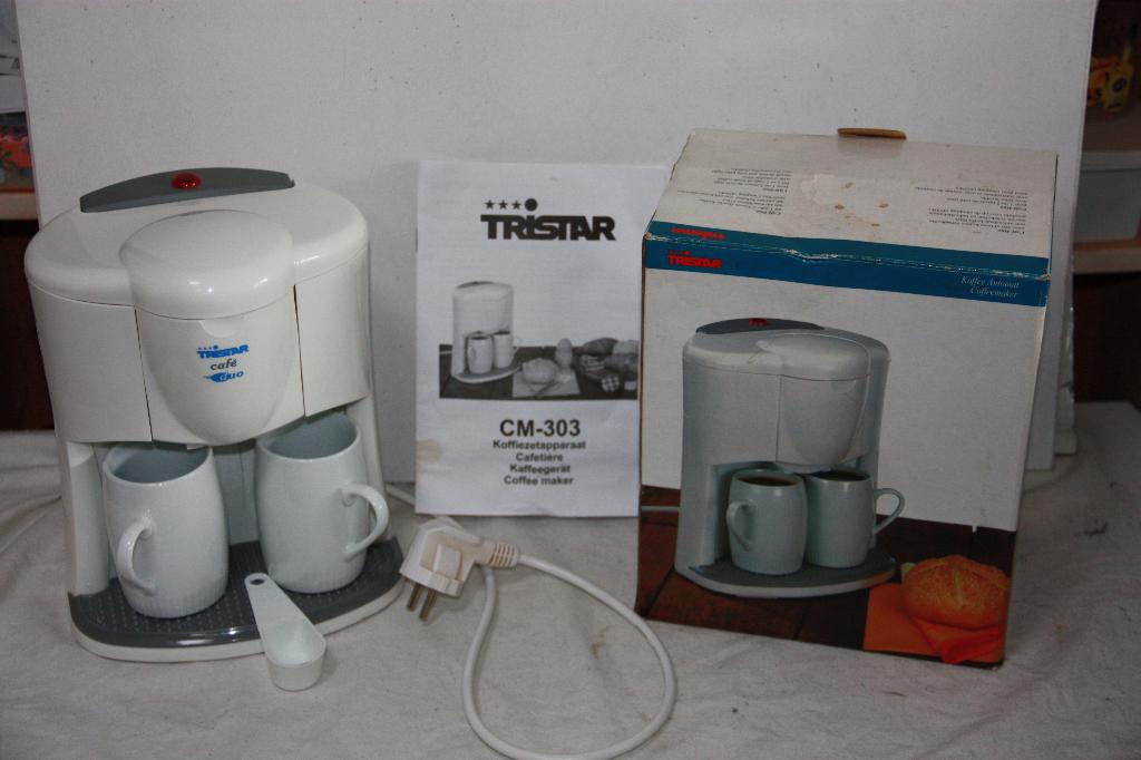 Koffiezetapparaat met 2 mokken, mooi voor Camping, Verzenden, Nieuw