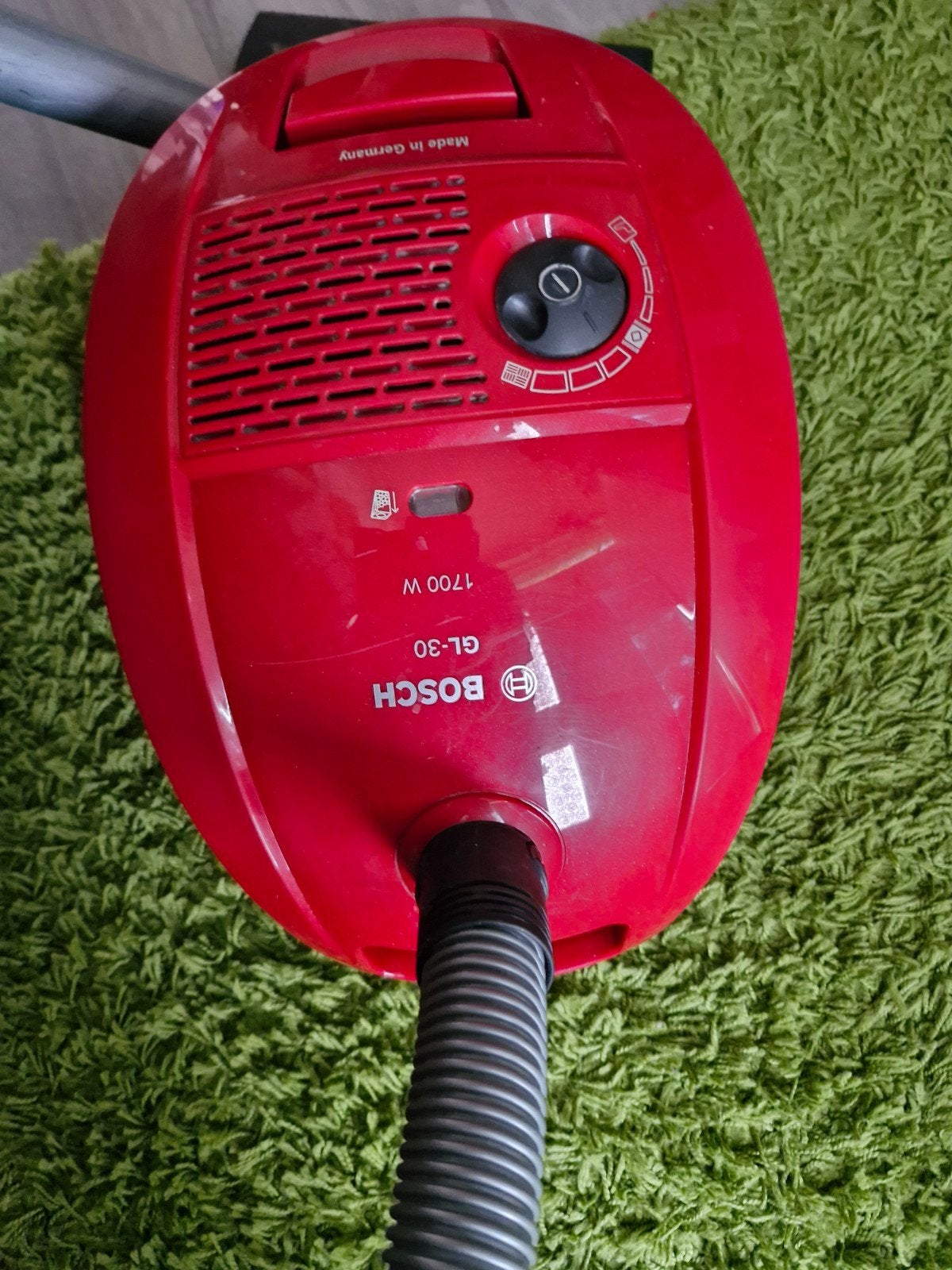 Bosch GL-30 Stofzuiger - 1700W - Rood, Gebruikt, Bosch, 1600 tot 2000 watt, Geschikt voor harde vloeren