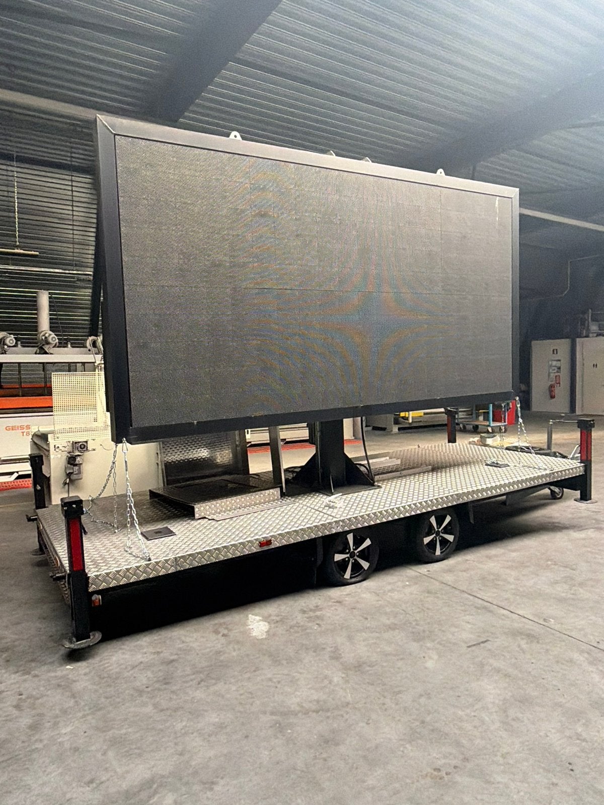 LED-scherm op aanhanger 4  2 meter – compleet verstelbaar, Ophalen, Zo goed als nieuw, Video