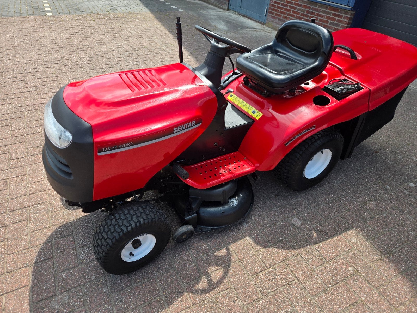 Zitmaaier  sentar  13/5pk hydro achtervanger, Tuin en Terras, Ophalen