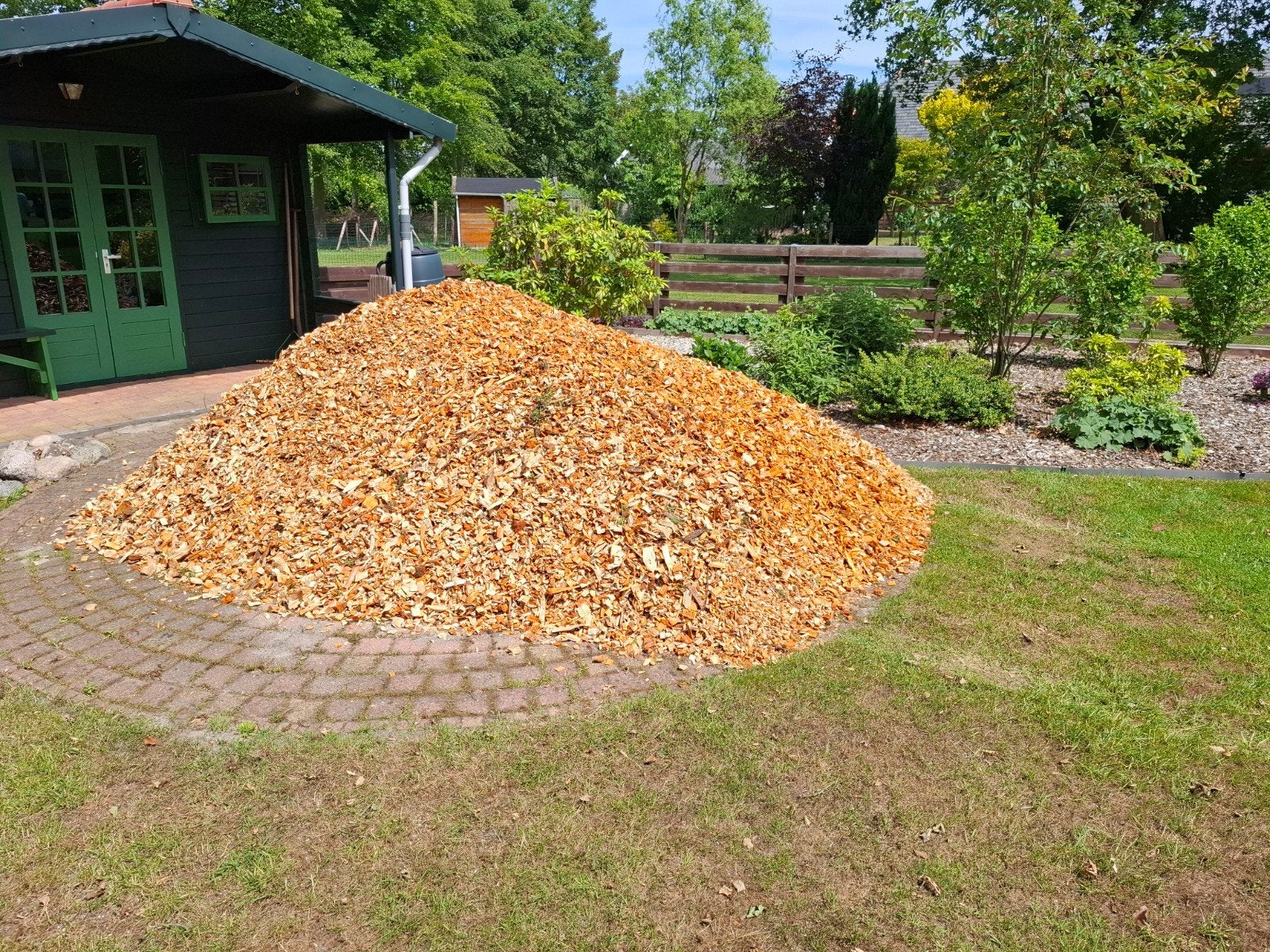 Houtsnippers voor tuin en paden, Ophalen, Nieuw