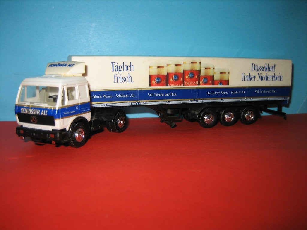 Schlosser-Alt  MERCEDES met oplegger  Herpa, Ophalen of Verzenden, Zo goed als nieuw, Bus of Vrachtwagen, Herpa