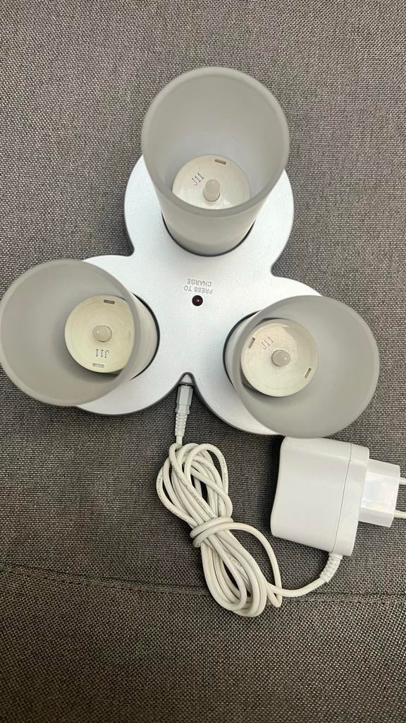 Philips LED kaarsen met oplaadstation, Ophalen of Verzenden, Zo goed als nieuw
