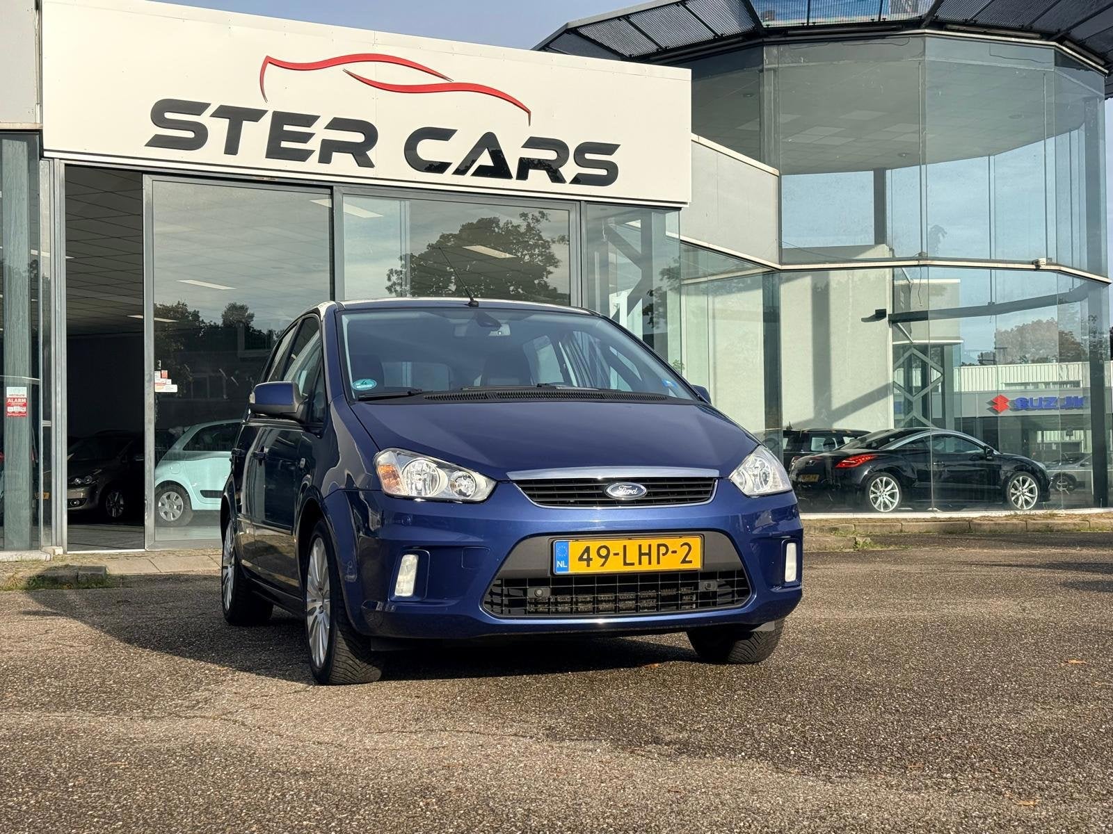 Ford C-Max 1.8-16V Limited|Airco|Trekhaak|P Sensor|Cruise Co, Voorwielaandrijving, Dealer onderhouden, 125 pk, Gebruikt