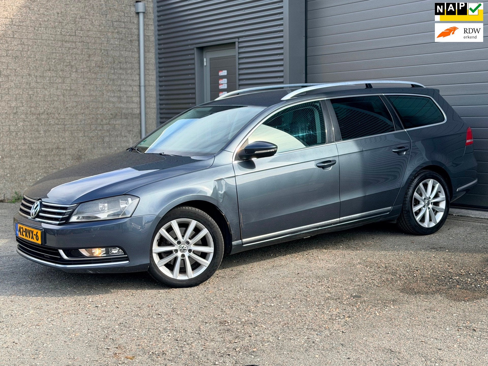 Volkswagen Passat Variant 1.4 TSI Highline DSG, Auto's, Volkswagen, Euro 5, Gebruikt, Origineel Nederlands, 750 kg
