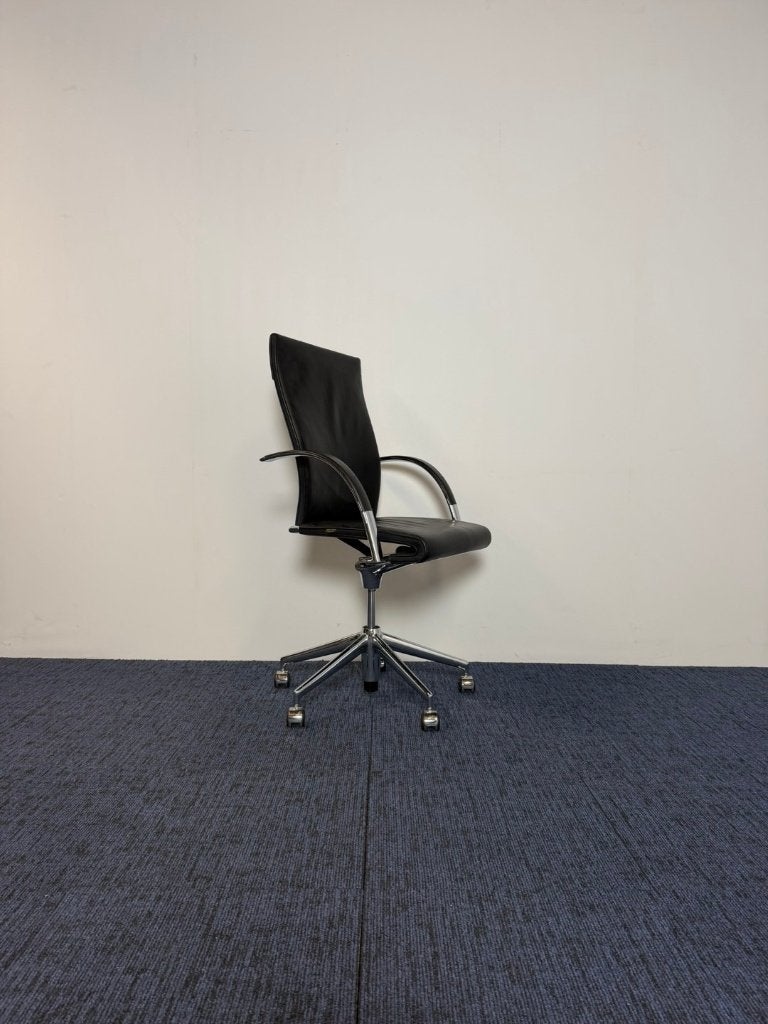 37 x Bureaustoel Ahrend 350, zwart leder, chroom frame, Ophalen, Gebruikt, Zwart, Bureaustoel